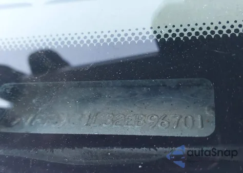 2002 Ford F-350 Lariat/Xl/Xlt z USA, uszkodzony, nr VIN 1FTSX31L32EB96701